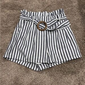 Altar’d State Paper bag Blue and White Shorts Size Small